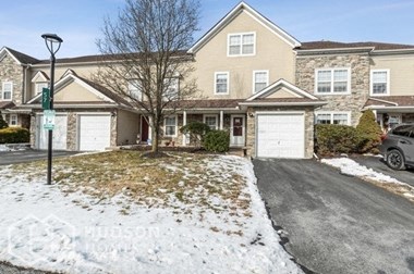57 Lower Ridge View Cir D 3 Beds Apartment for Rent