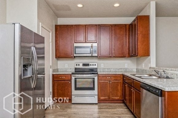 Hudson Homes Management Single Family Homes - 7115 Quarter Moon, Converse, TX, 78109