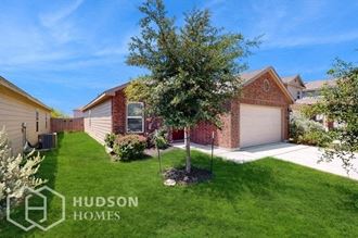 Hudson Homes Management Single Family Homes  - 7528 Twin Pine Ct, Converse, TX 78109