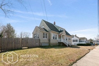 9 Zane Street Unit 2 2 Beds Apartment for Rent