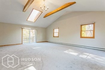127 BRIAR RIDGE RD 4 Beds House for Rent - Photo Gallery 2