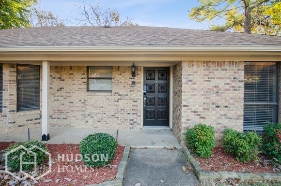 Hudson Homes Management Single Family Homes - 1807 Big Bend Dr, Grapevine, TX, 76051
