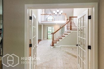 Hudson Homes Management Hudson Homes Management Single Family Home 19 Ironwood Ct for rent - Photo Gallery 3
