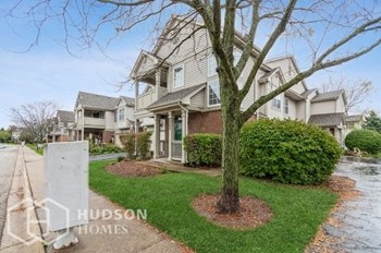 Hudson Homes Management Single Family Home For Rent Pet Friendly remodeled kitchen remodeled bathroom beautiful 2262 Rockefeller Dr Geneva IL 60134 - Photo Gallery 3