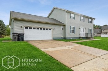 Hudson Homes Management Single Family Homes- 227 BEACHWOOD DR, YOUNGSTOWN, OH 44505 - Photo Gallery 3