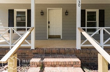 Hudson Homes Management Hudson Homes Management Single Family Home For Rent 230 Andover Cir Irmo South Carolina Dishwasher Front Porch Private Driveway Fireplace - Photo Gallery 2