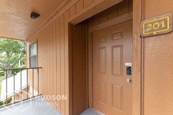 Hudson Homes Management Hudson Homes Management Single Family Home For Rent Pet Friendly 2425 sw 22nd ave apt 201 delray beach FL 2 bedrooms 2 bathrooms fireplace high ceilings balcony ceiling fans updated bathrooms - Photo Gallery 3