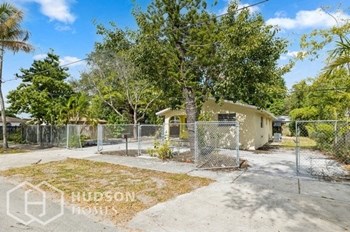 Hudson Homes Management Single Family Homes- 2479 NW 93RD ST, MIAMI, FL 33147 - Photo Gallery 3