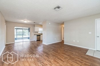 Hudson Homes Management Single Family Homes- 2701 Lakewood Ln, Eustis, FL 32726 - Photo Gallery 3