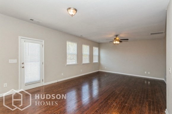 Hudson Homes Management Single Family Home 301 High Water Ct, Acworth, GA 30102, USA