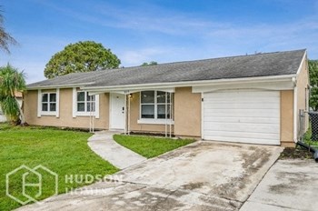Hudson Homes Management Single Family Home For Rent Pet Friendly - 317 Se Dalva Ave, Port St Lucie, FL, 34984 - Photo Gallery 2
