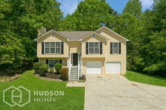 Hudson Homes Management Single Family Homes - 3690 Willow Tree Cir, Douglasville, GA, 30135