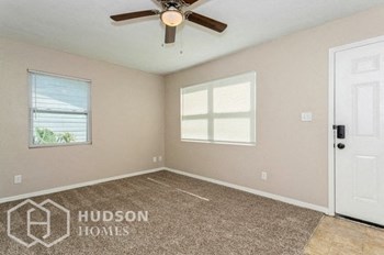 Hudson Homes Management Single Family Homes – 4125 7Th Ave N, Saint Petersburg FL, 33713 - Photo Gallery 11