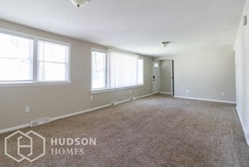 Hudson Homes Management Single Family Home 438 Church St for rent - Photo Gallery 4
