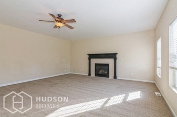 Hudson Homes Management Hudson Homes Management Single Family Home For Rent Pet Friendly remodeled kitchen remodeled bathroom beautiful 655 Gainesway Circle Road Valparaiso IN 46385 - Photo Gallery 2