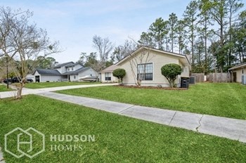 Hudson Homes Management Single Family Home For Rent Pet Friendly - 8161 Crosswind Rd, Jacksonville, FL, 32244 - Photo Gallery 2