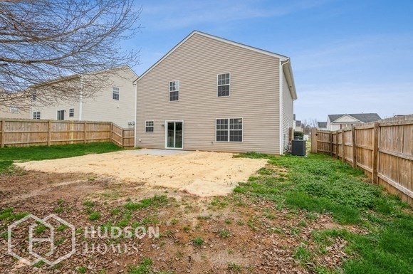 Hudson Homes Management Single Family Home 926 River Trail Rd, Lowell, NC 28098, USA