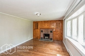 Hudson Homes Management Single Family Home 1139 Foxon Rd, North Branford, CT, 06471 - Photo Gallery 2