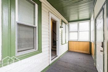 Hudson Homes Management Single Family Homes - 127 Exchange Street, Colonie, NY, 12205 - Photo Gallery 3
