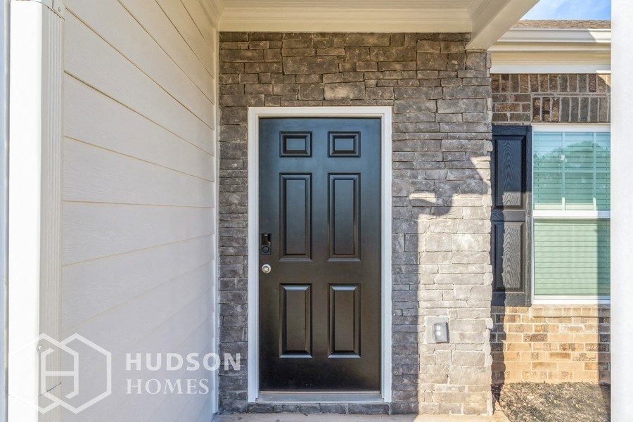 Hudson Homes Management Single Family Home For Rent Pet Friendly 1383 Deutz Drive, Locust Grove, GA, 30248