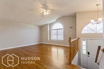 15 FRENCH AVENUE 3 Beds House for Rent - Photo Gallery 3