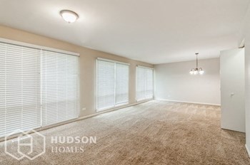 Hudson Homes Management Single Family Homes - 16 Horseshoe Ln, Lemont, IL, 60439 - Photo Gallery 3