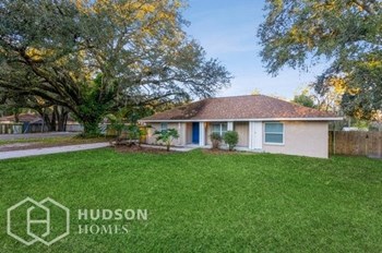 Hudson Homes Management Single Family Home For Rent Pet Friendly  - 18502 Walker Rd, Lutz, FL, 33549 - Photo Gallery 3