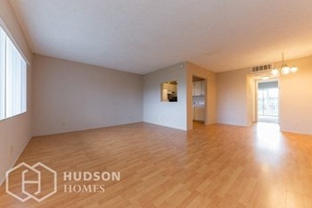 Hudson Homes Management Hudson Homes Management Single Family Home – 2200 Springdale Blvd For Rent - Photo Gallery 4