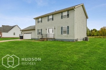 Hudson Homes Management Single Family Homes- 227 BEACHWOOD DR, YOUNGSTOWN, OH 44505 - Photo Gallery 2