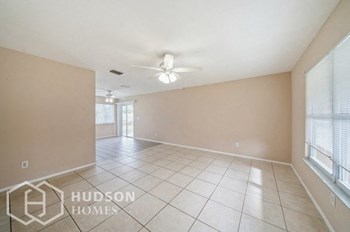 Hudson Homes Management Single Family Home For Rent Pet Friendly - 317 Se Dalva Ave, Port St Lucie, FL, 34984 - Photo Gallery 3