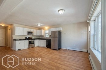 Hudson Homes Management Single Family Home For Rent Pet Friendly 34 Kent Rd Westminster MA 01473 3 bedrooms 2 bathrooms carpet stainless steel appliances dishwasher refrigerator microwave basement fireplace - Photo Gallery 8