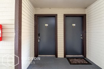 Hudson Homes Management Hudson Homes Management Single Family pet friendly - Photo Gallery 2