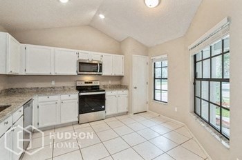 Hudson Homes Management Hudson Homes Management Single Family Home For Rent Pet Friendly Home For Rent - Photo Gallery 4
