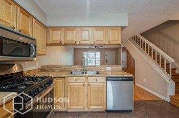 Hudson Homes Management Single Family Homes - Photo Gallery 5