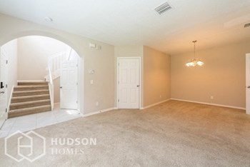 Hudson Homes Management Hudson Homes Management Single Family Home For Rent Pet Friendly 1050 Blackwater Dr Wesley Chapel FL 3 bedrooms 2.5 bathrooms carpet arched doorways covered garage ceiling fans covered patio laundry room - Photo Gallery 5