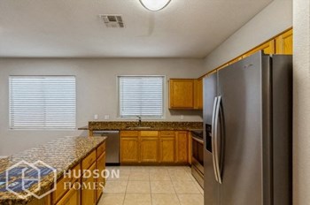 Hudson Homes Management Single Family Home For Rent Pet Friendly - Photo Gallery 4