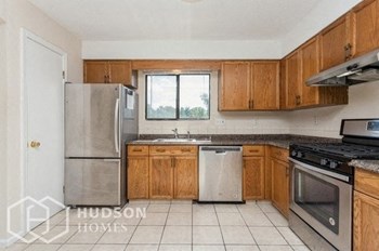 140 Thompson St Unit 13B 2 Beds House for Rent - Photo Gallery 4