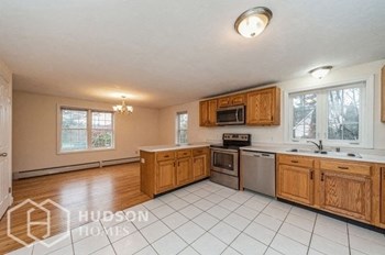 Hudson Homes Management Single Family Homes – 169 Gore Rd, Webster, MA 01570 - Photo Gallery 5