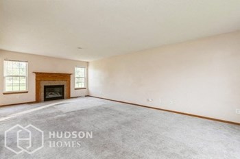 Hudson Homes Management Single Family Homes- 227 BEACHWOOD DR, YOUNGSTOWN, OH 44505 - Photo Gallery 4
