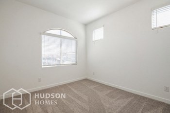 Hudson Homes Management Single Family Home For Rent Pet Friendly - 24460 N 166th Ave, Surprise, AZ, 85387 - Photo Gallery 4