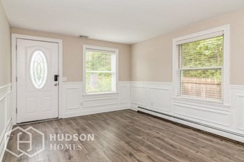 251 Pawnee Avenue 3 Beds House for Rent - Photo Gallery 2