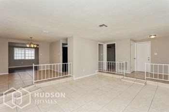 Hudson Homes Management Single Family Home For Rent Pet Friendly  - 5651 Canosa Drive, Holiday, FL, 34690 - Photo Gallery 4