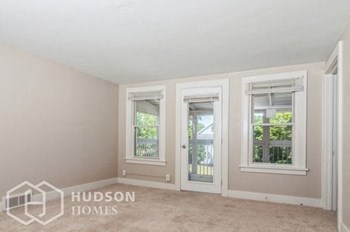 Hudson Homes Management Single Family Homes - 59 Knox Avenue Unit 2, Buffalo, NY, 14216 - Photo Gallery 4