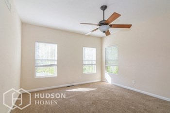 Hudson Homes Management Single Family Home For Rent Pet Friendly remodeled kitchen remodeled bathroom beautiful 655 Gainesway Circle Road	Valparaiso	IN	46385 - Photo Gallery 4