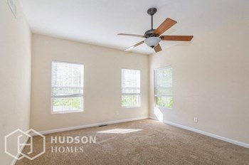 Hudson Homes Management Hudson Homes Management Single Family Home For Rent Pet Friendly remodeled kitchen remodeled bathroom beautiful 655 Gainesway Circle Road Valparaiso IN 46385 - Photo Gallery 4