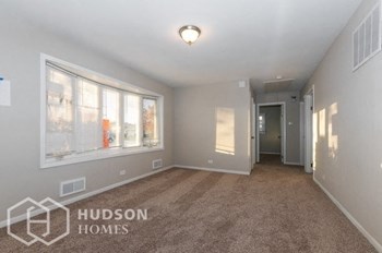 Hudson Homes Management Single Family Home For Rent Pet Friendly 8039 Sayre Ave Burbank IL 60459 3 bedrooms 1 bathroom carpet dishwasher refrigerator microwave back patio detached garage - Photo Gallery 3