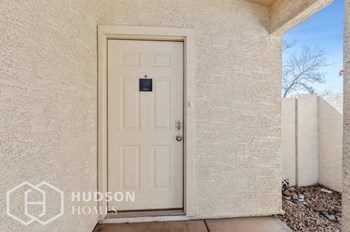 843 E Morelos St 3 Beds House for Rent - Photo Gallery 4