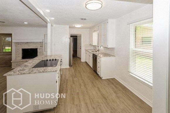 Hudson Homes Management Single Family Homes - 105 Vassar Court, Waxahachie, TX, 75165