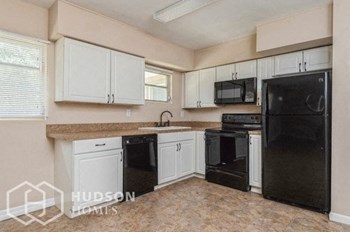 Hudson Homes Management Single Family Homes - Photo Gallery 3