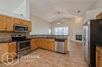 Hudson Homes Management Single Family Home For Rent Pet Friendly - 1588 Lakeway Dr, Orange Park, FL, 32003 - Photo Gallery 5